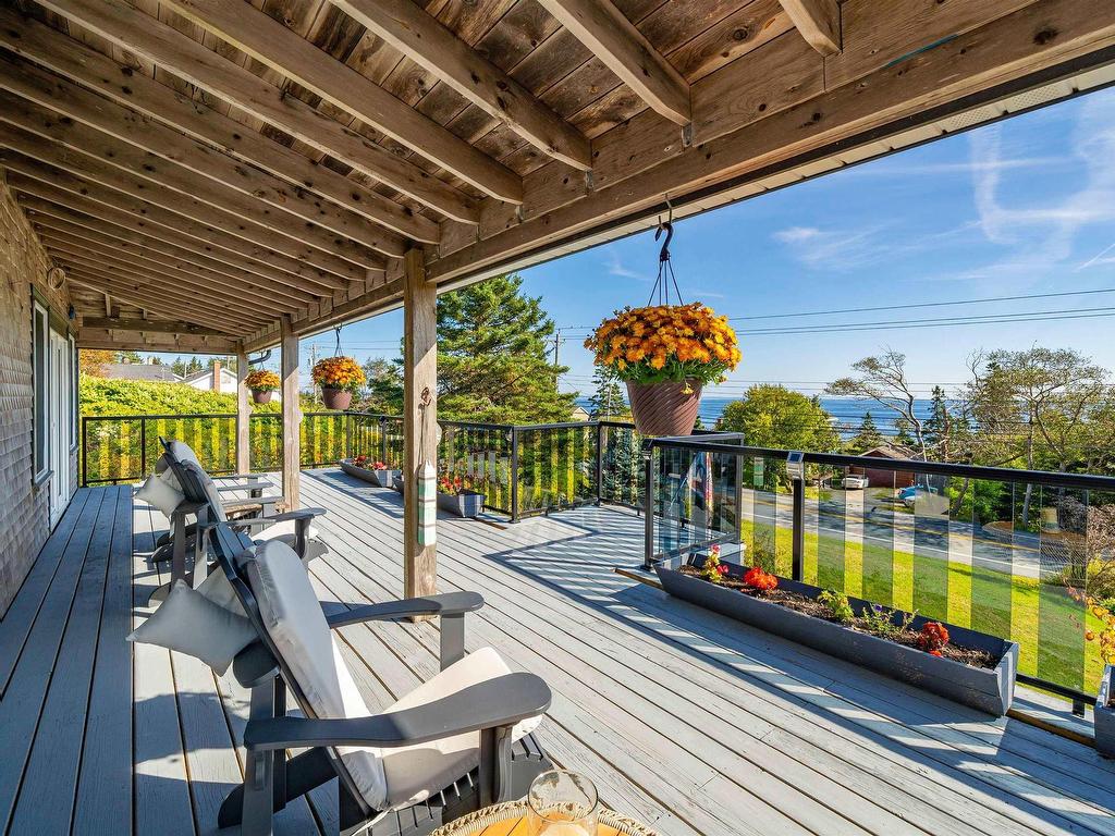 












687 Ketch Harbour Road

,
Portuguese Cove,




NS
B3V 1K2

