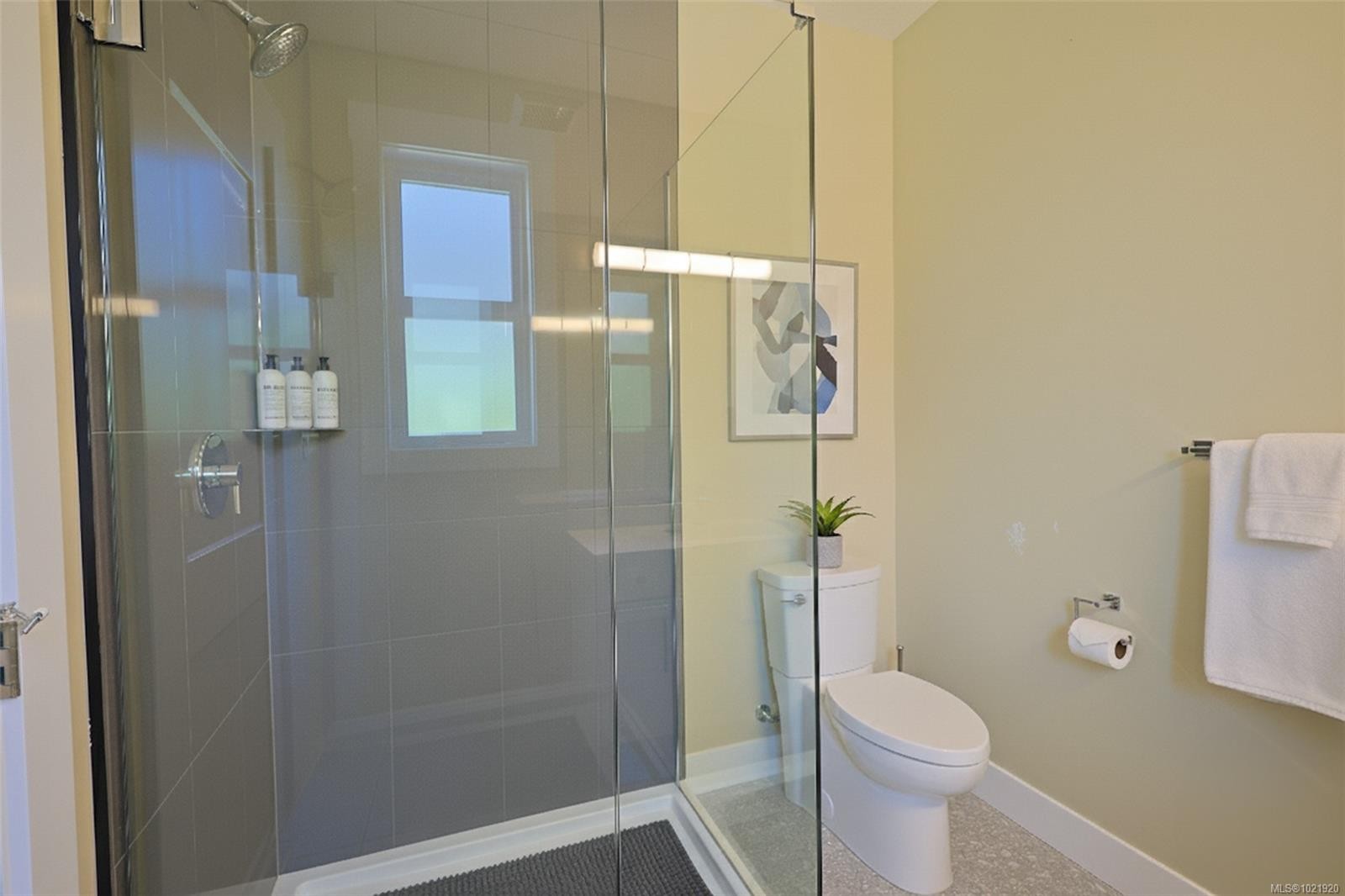 









167


Hunter

Way,
Ladysmith,




BC
V9G 1N4

