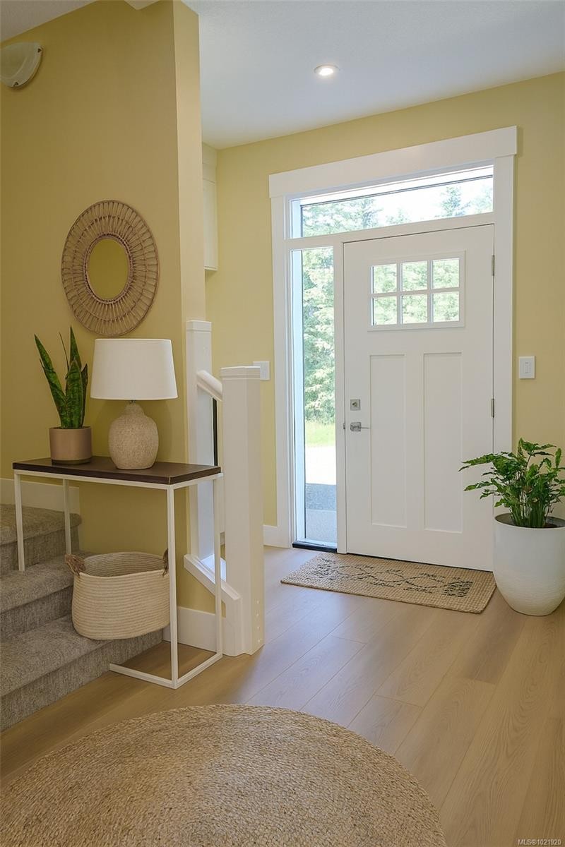 









167


Hunter

Way,
Ladysmith,




BC
V9G 1N4

