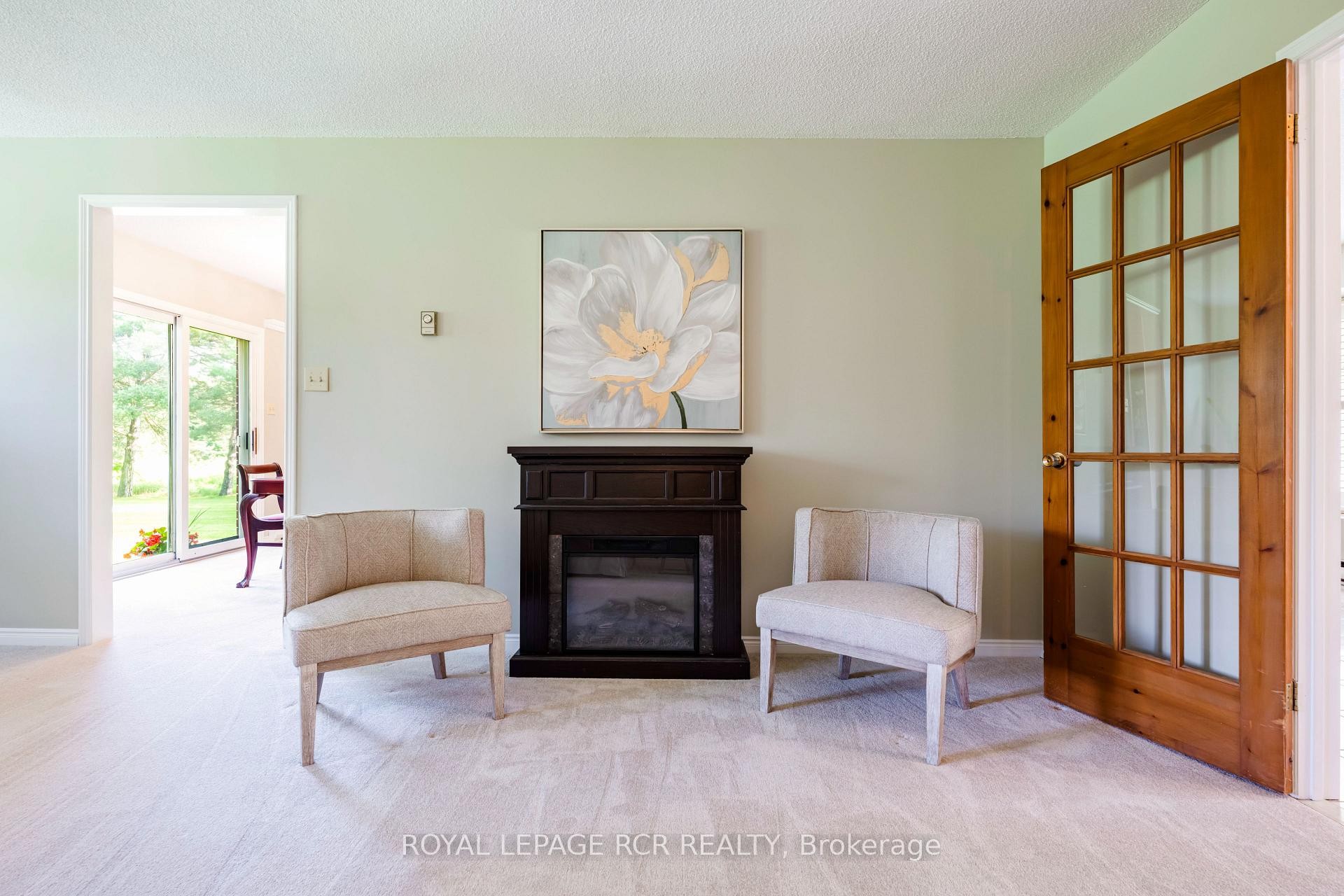 









2534


Highpoint

Side Road,
Caledon,




ON
L7K 0J1

