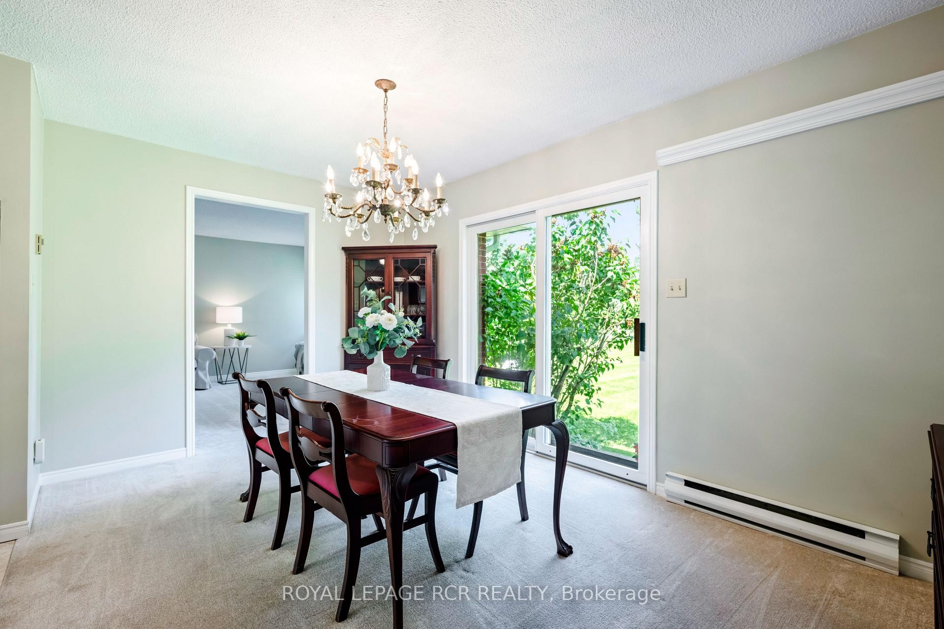 









2534


Highpoint

Side Road,
Caledon,




ON
L7K 0J1

