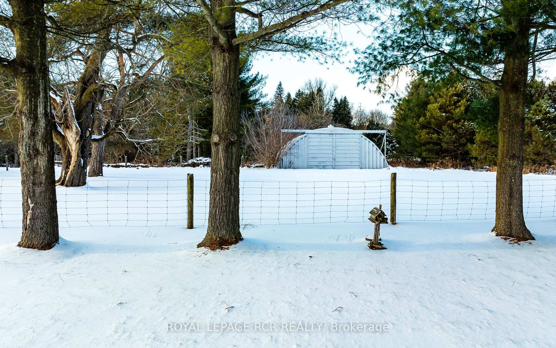 









2534


Highpoint

Side Road,
Caledon,




ON
L7K 0J1

