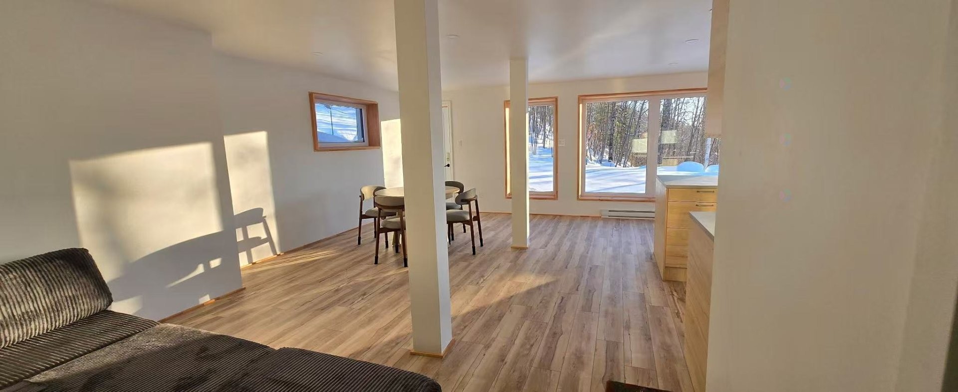 









62


Ch. de la Montagne

,
Lac-des-Seize-Îles,




QC
J0T2M0

