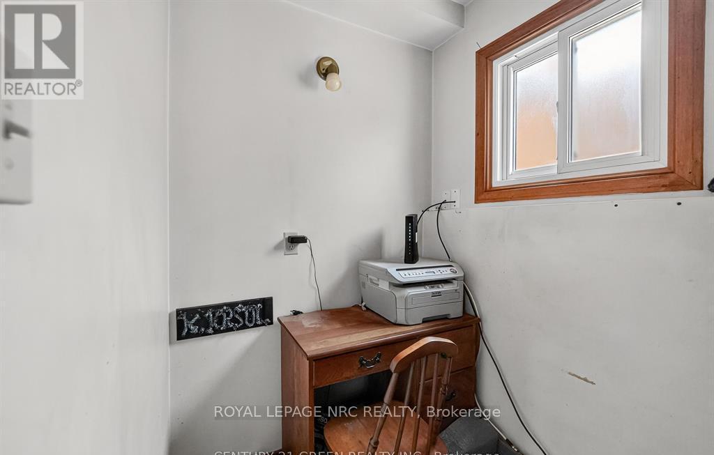 












6186 DELTA DRIVE

,
Niagara Falls,




Ontario
L2H2G8

