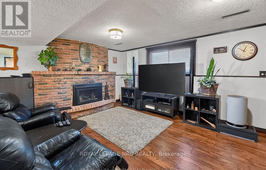 












6186 DELTA DRIVE

,
Niagara Falls,




Ontario
L2H2G8

