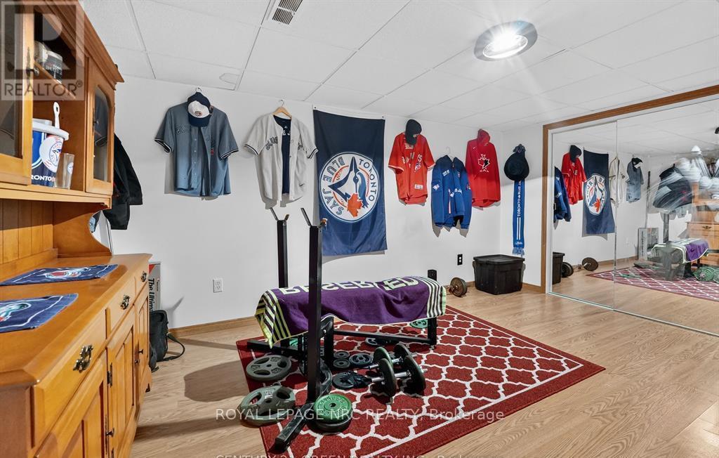 












6186 DELTA DRIVE

,
Niagara Falls,




Ontario
L2H2G8

