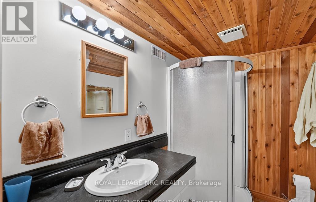 












6186 DELTA DRIVE

,
Niagara Falls,




Ontario
L2H2G8

