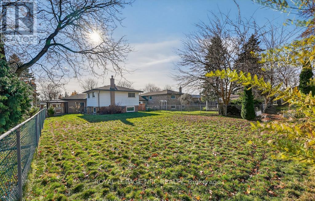 












6186 DELTA DRIVE

,
Niagara Falls,




Ontario
L2H2G8

