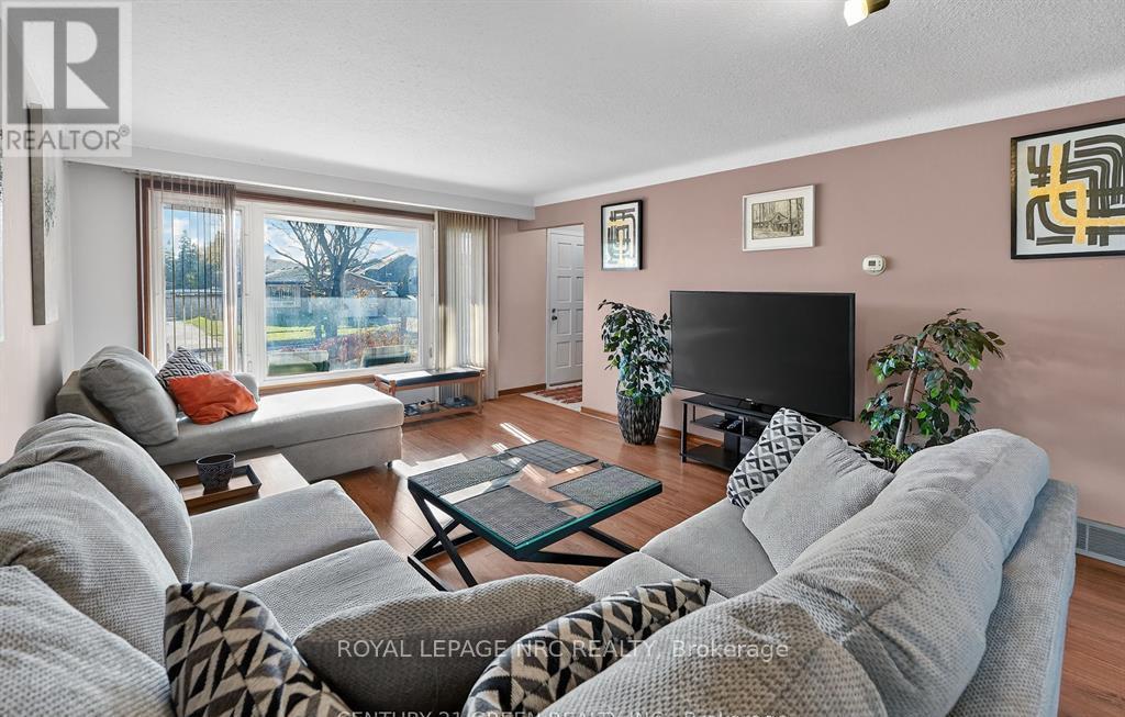 












6186 DELTA DRIVE

,
Niagara Falls,




Ontario
L2H2G8

