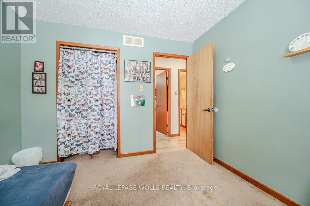 












39 BANNOCKBURN ROAD

,
Kitchener,




Ontario
N2R1M1

