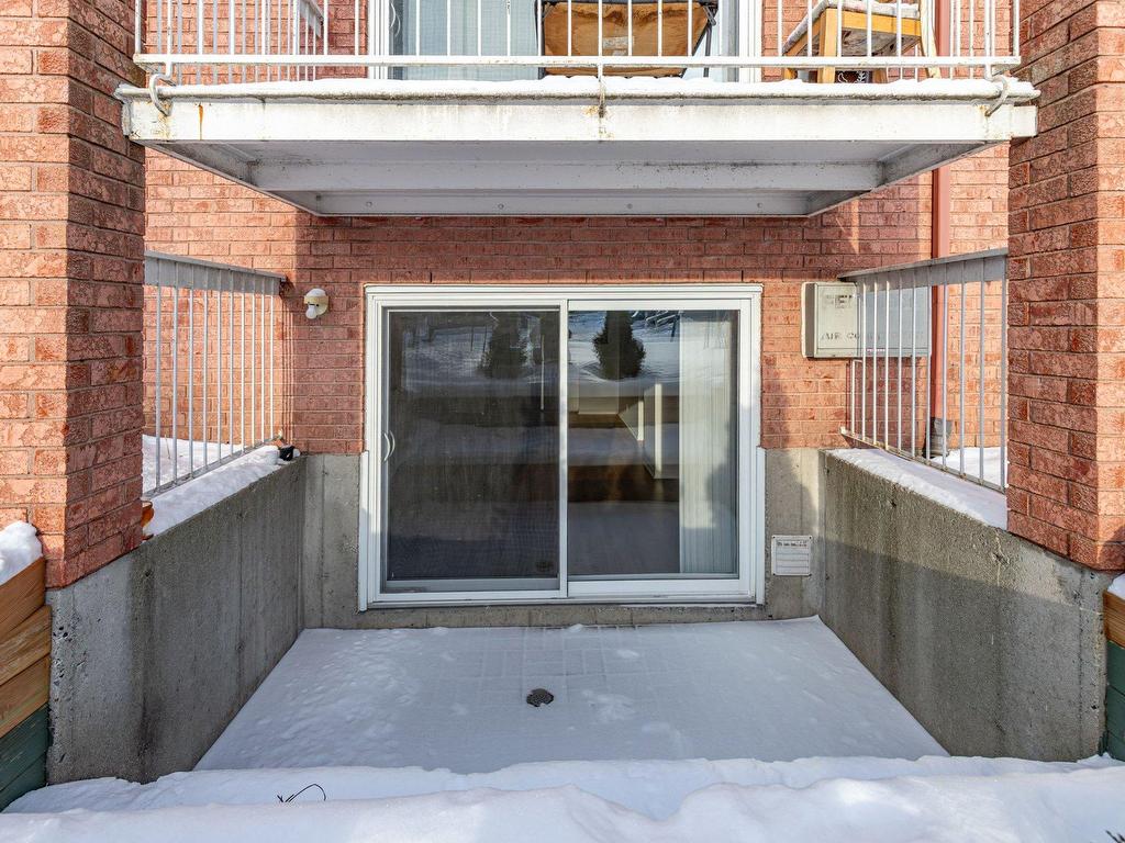 









2370


Rue Henri-Cyr

, 102,
Saint-Hubert (Longueuil),




QC
J3Y8G8

