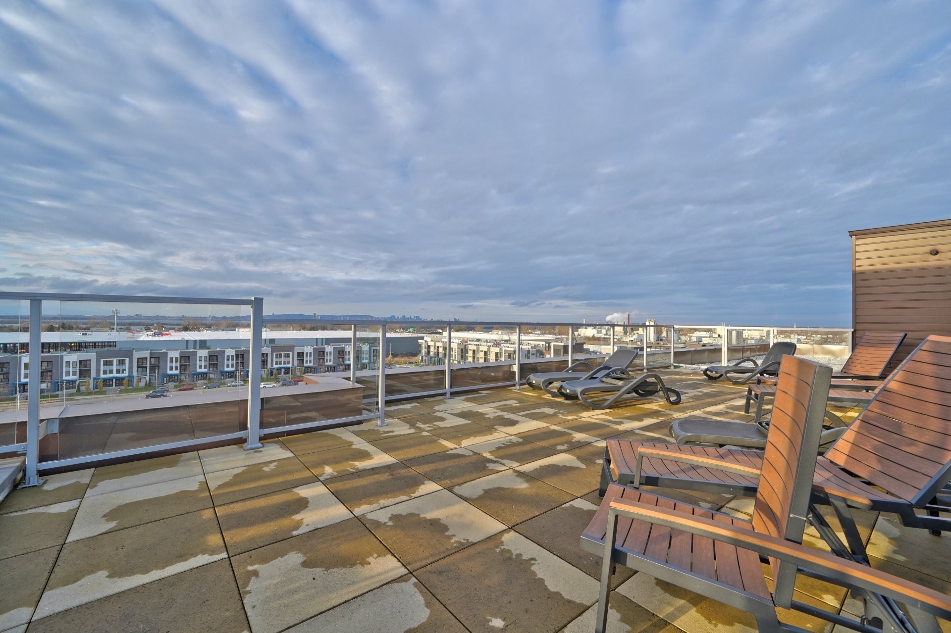 









20


Rue d'Ambre

, 402,
Candiac,




QC
J5S0S3

