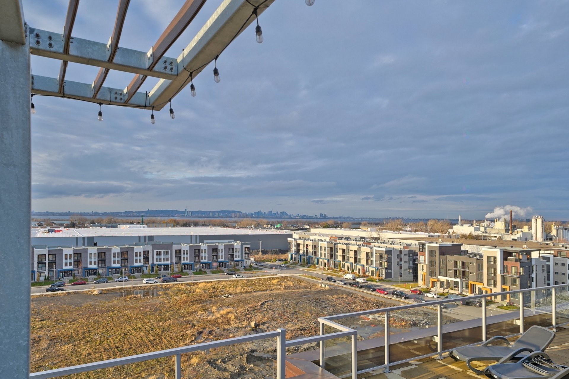 









20


Rue d'Ambre

, 402,
Candiac,




QC
J5S0S3

