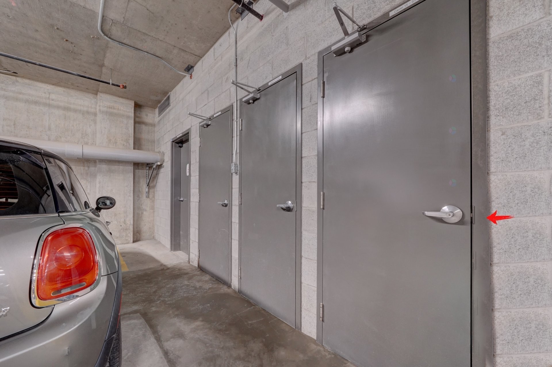 









20


Rue d'Ambre

, 402,
Candiac,




QC
J5S0S3

