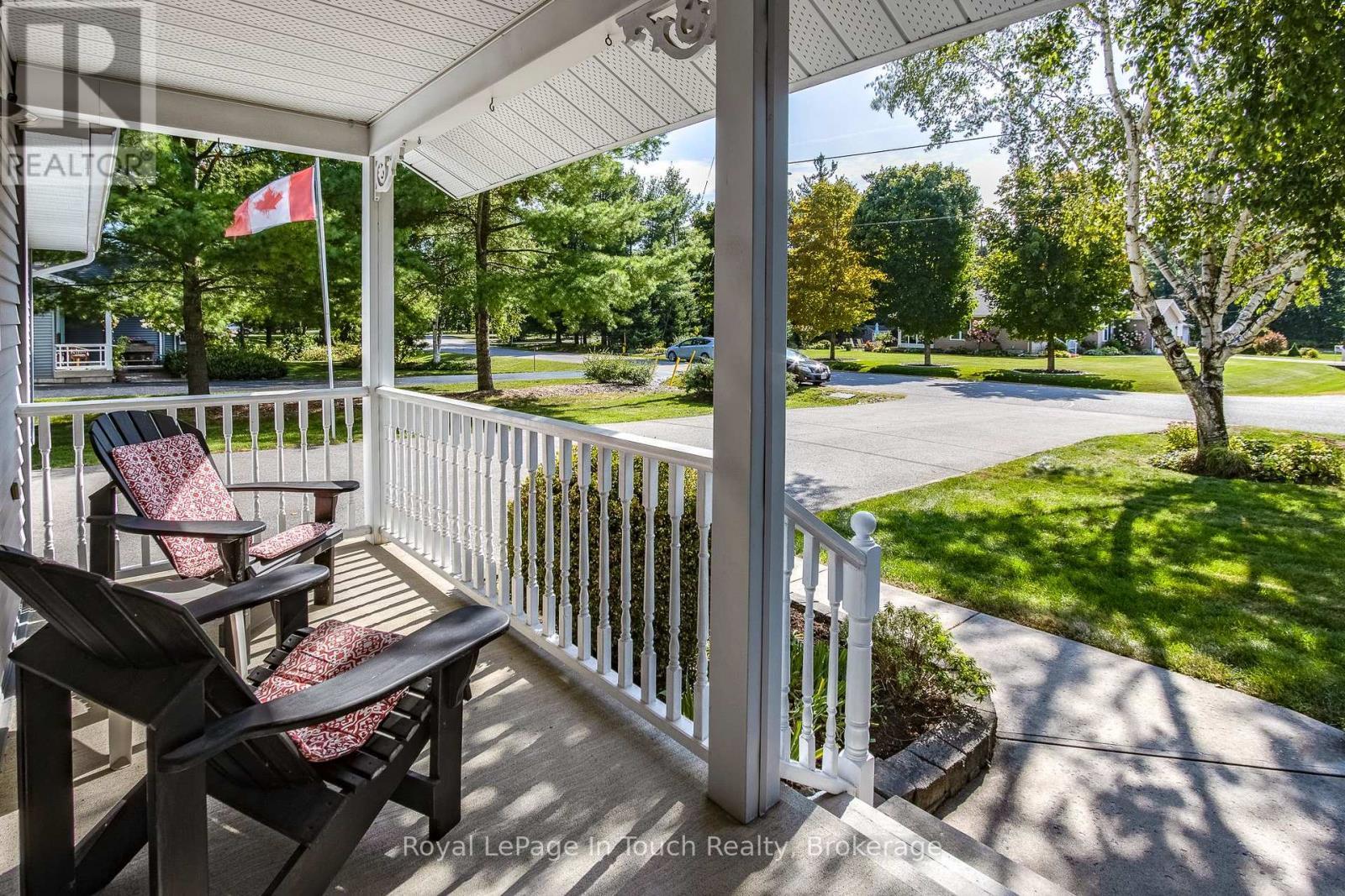 












29 MARY JANE ROAD

,
Tiny (Wyevale),




Ontario
L0L2T0

