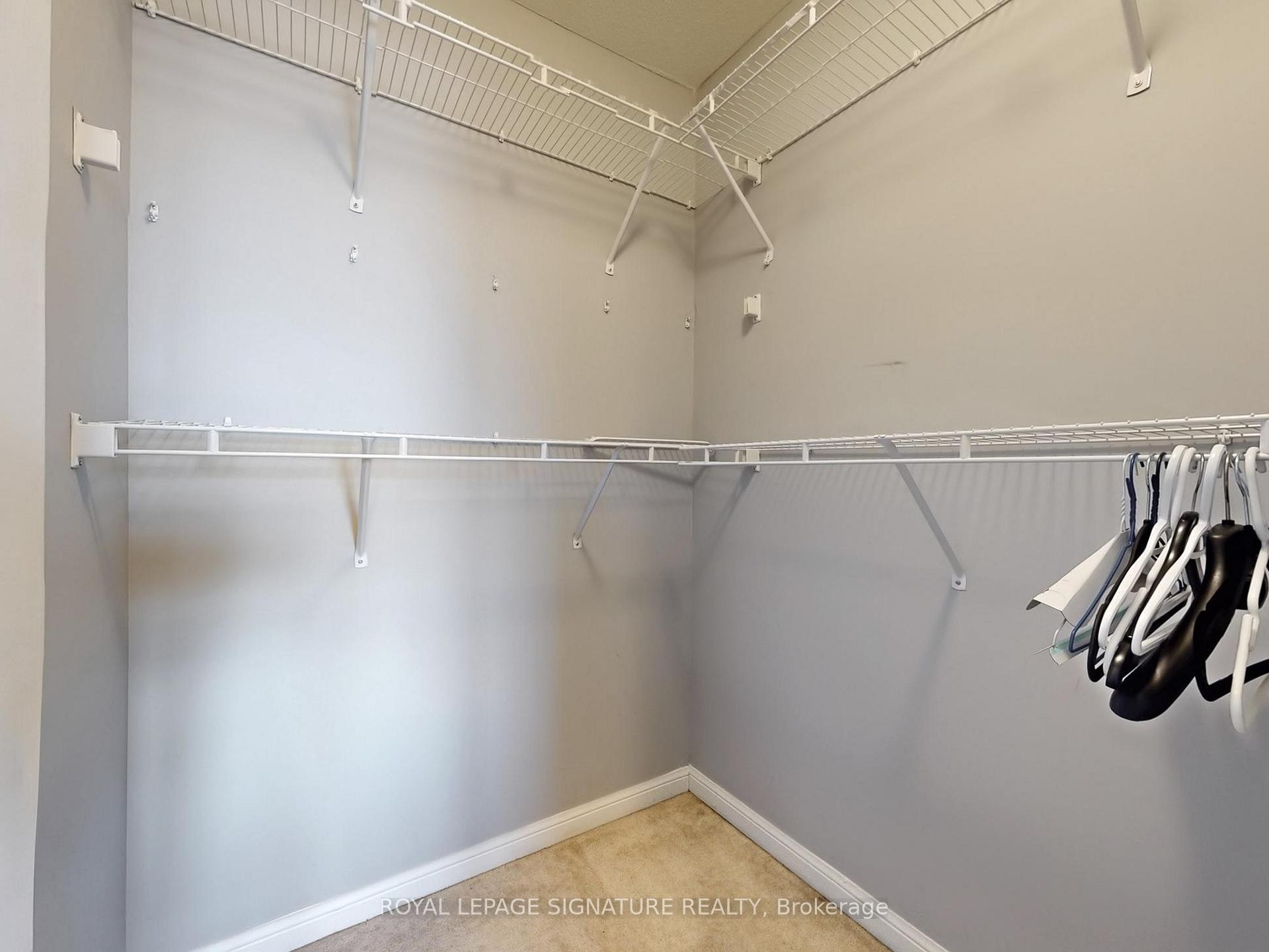 









597


Speyer

Circle,
Milton,




ON
L9T 0Y1

