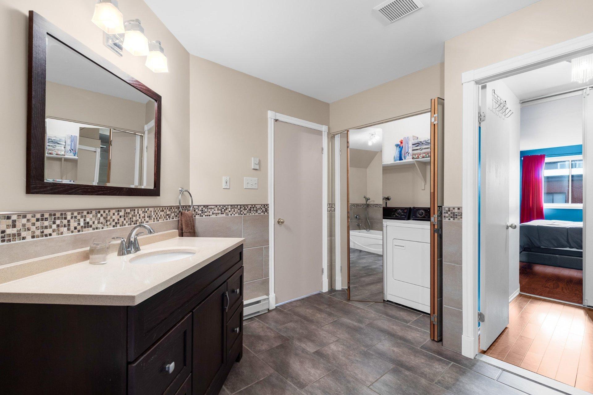 









1390


Rue Hyman

, 301,
Montréal (Pierrefonds-Roxboro),




QC
H8Y3N8

