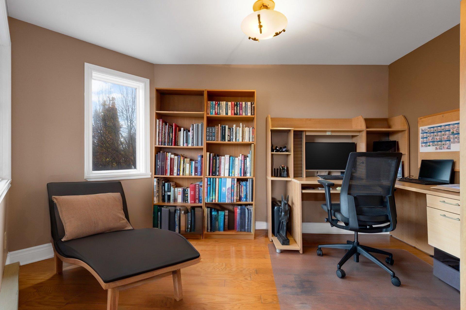 









1390


Rue Hyman

, 301,
Montréal (Pierrefonds-Roxboro),




QC
H8Y3N8

