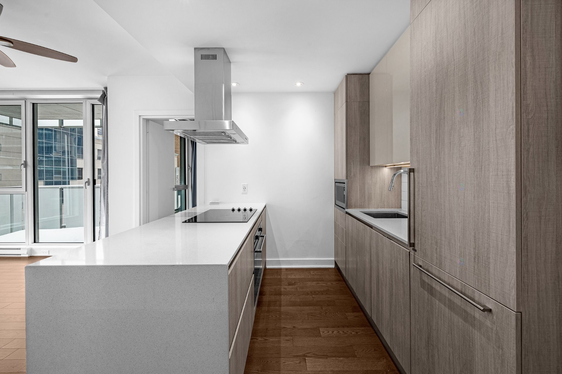 









1211


Rue Drummond

, 405,
Montréal (Ville-Marie),




QC
H3G0B6

