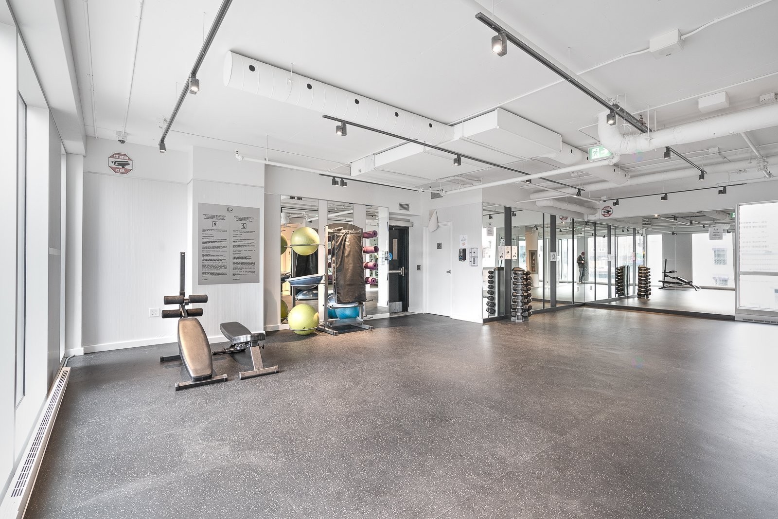 









1211


Rue Drummond

, 405,
Montréal (Ville-Marie),




QC
H3G0B6

