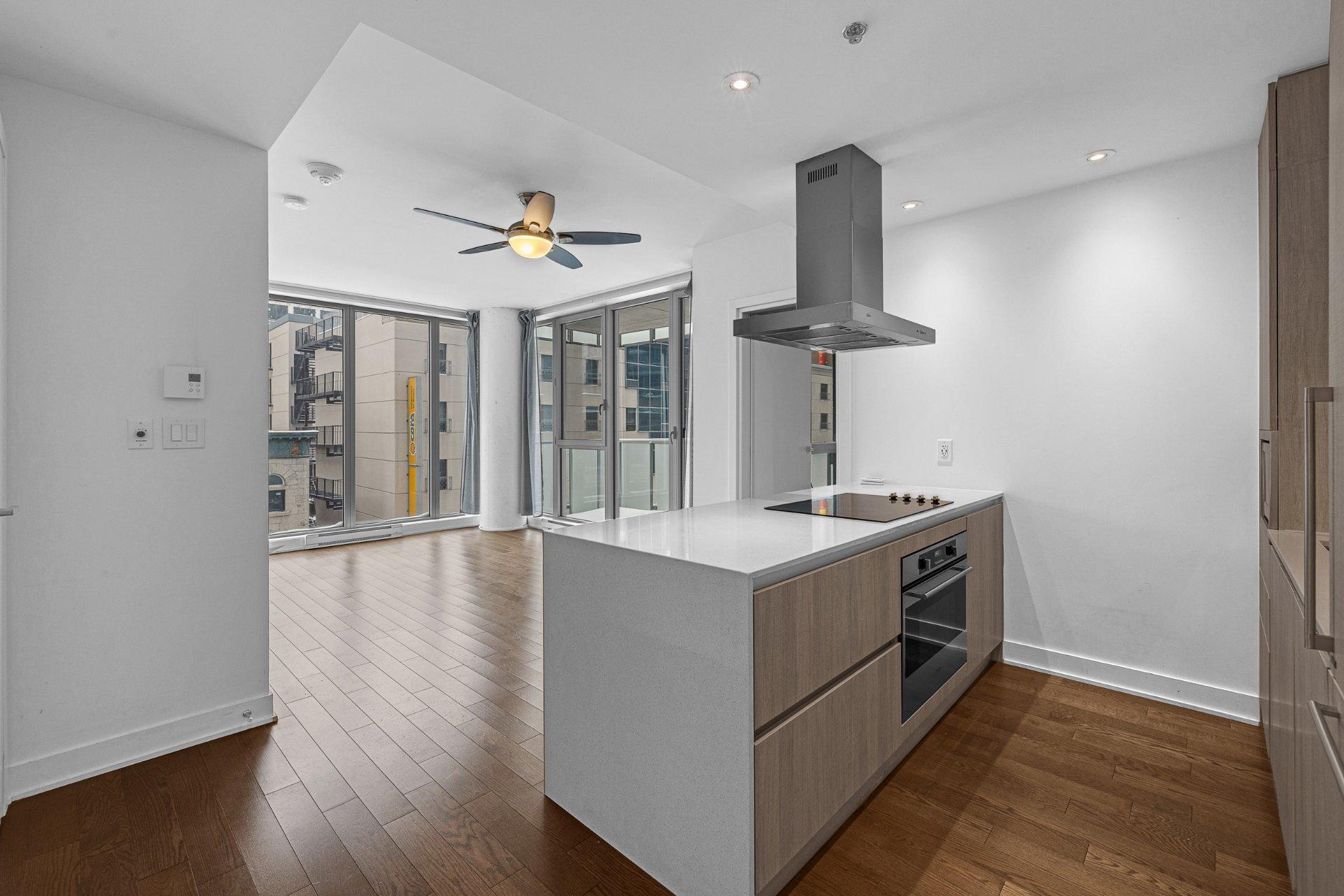 









1211


Rue Drummond

, 405,
Montréal (Ville-Marie),




QC
H3G0B6

