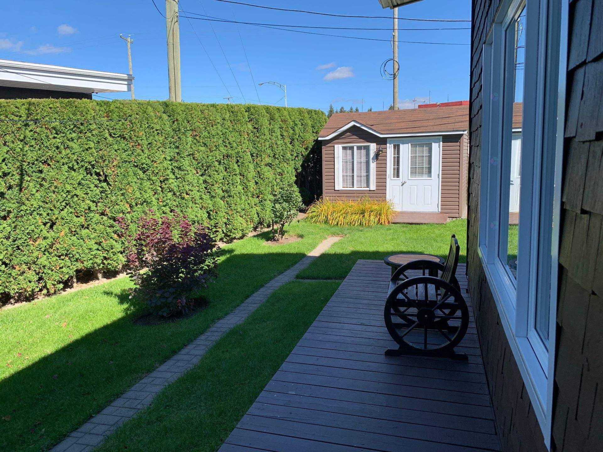 









316


Rue des Chênes

,
Mont-Laurier,




QC
J9L2H2

