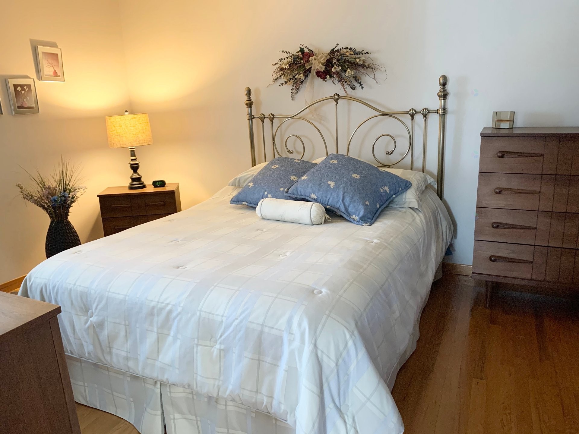 









316


Rue des Chênes

,
Mont-Laurier,




QC
J9L2H2

