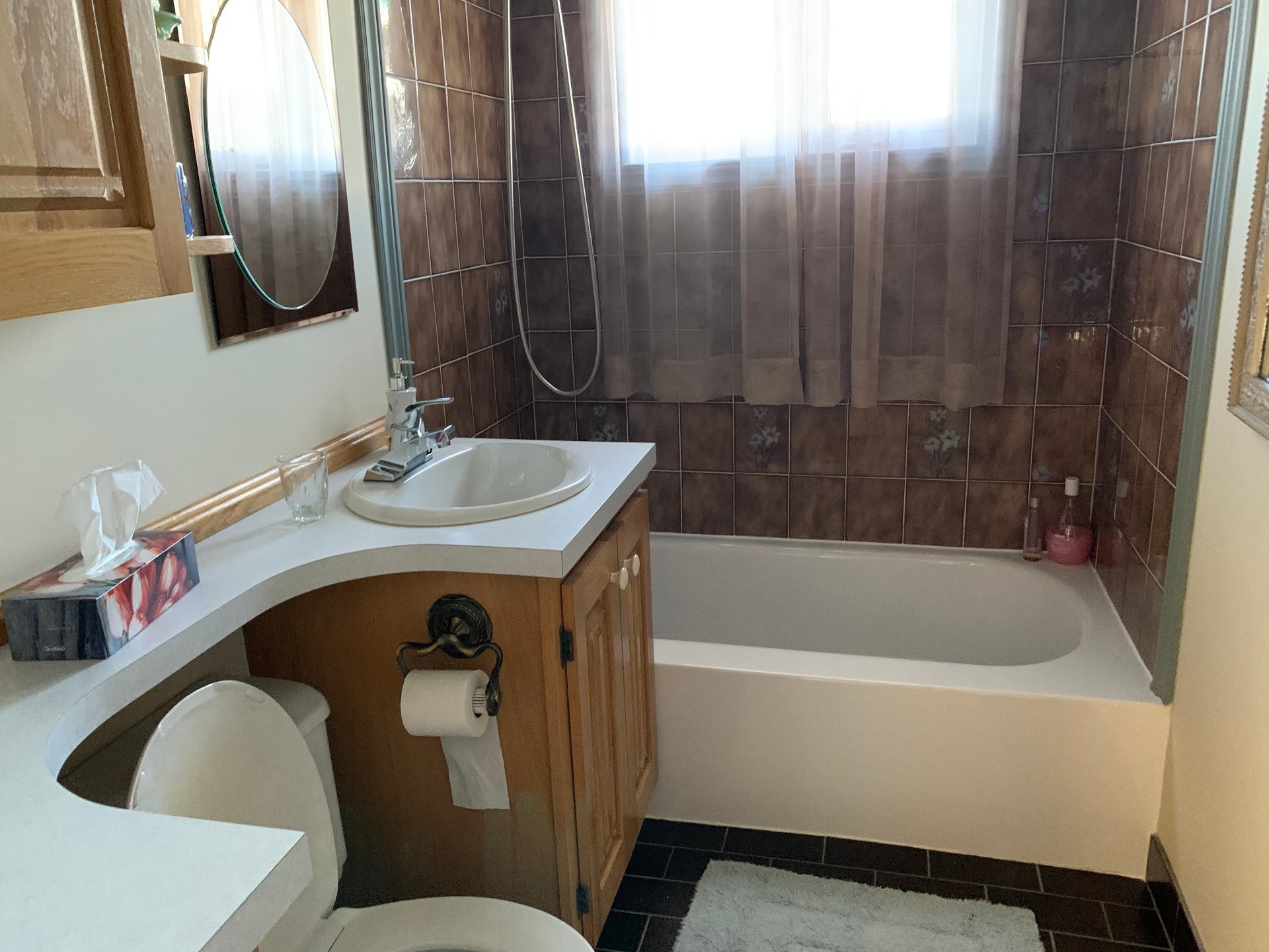 









316


Rue des Chênes

,
Mont-Laurier,




QC
J9L2H2

