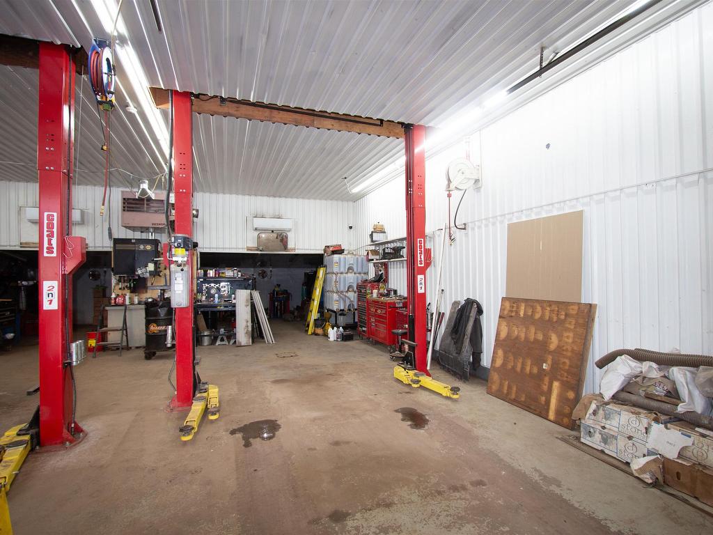 












1213 Ellerslie Road

,
Ellerslie-Bideford,




PE
C0B 1J0

