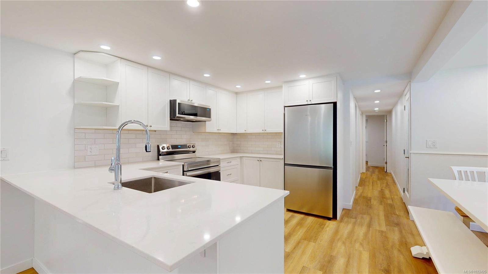 









2785


Wallbank

Rd, 48,
Shawnigan Lake,




BC
V8H 2A5

