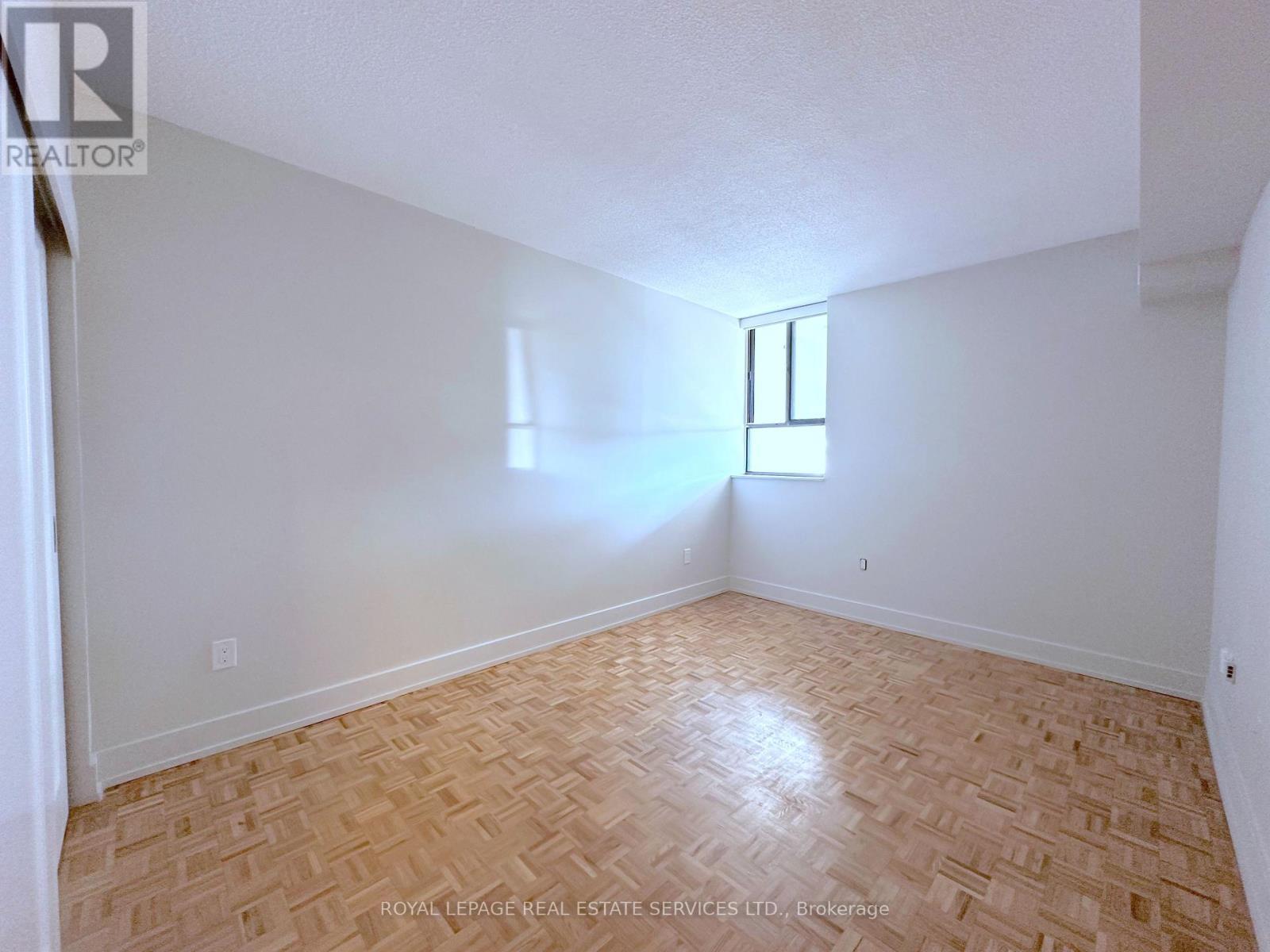 












103 - 190 CLARK BOULEVARD

,
Brampton,




Ontario
L6T4A8

