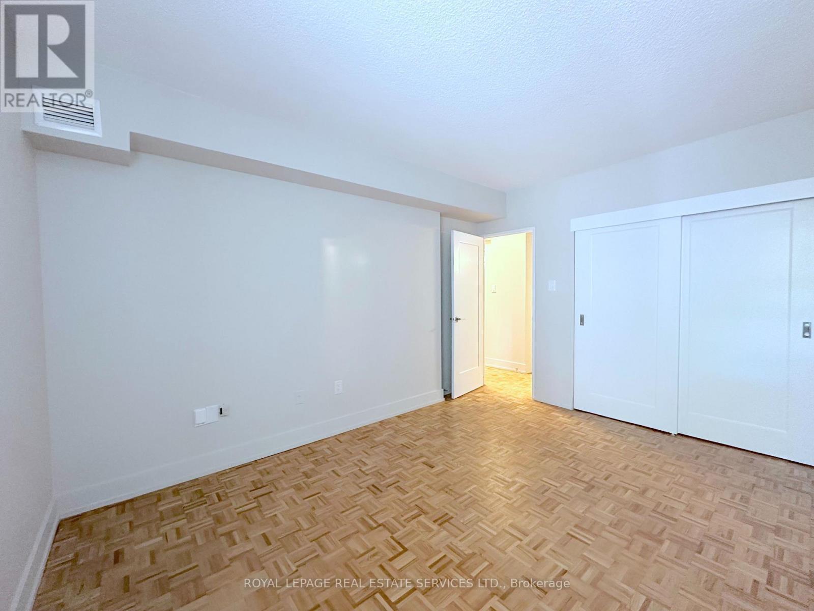 












103 - 190 CLARK BOULEVARD

,
Brampton,




Ontario
L6T4A8

