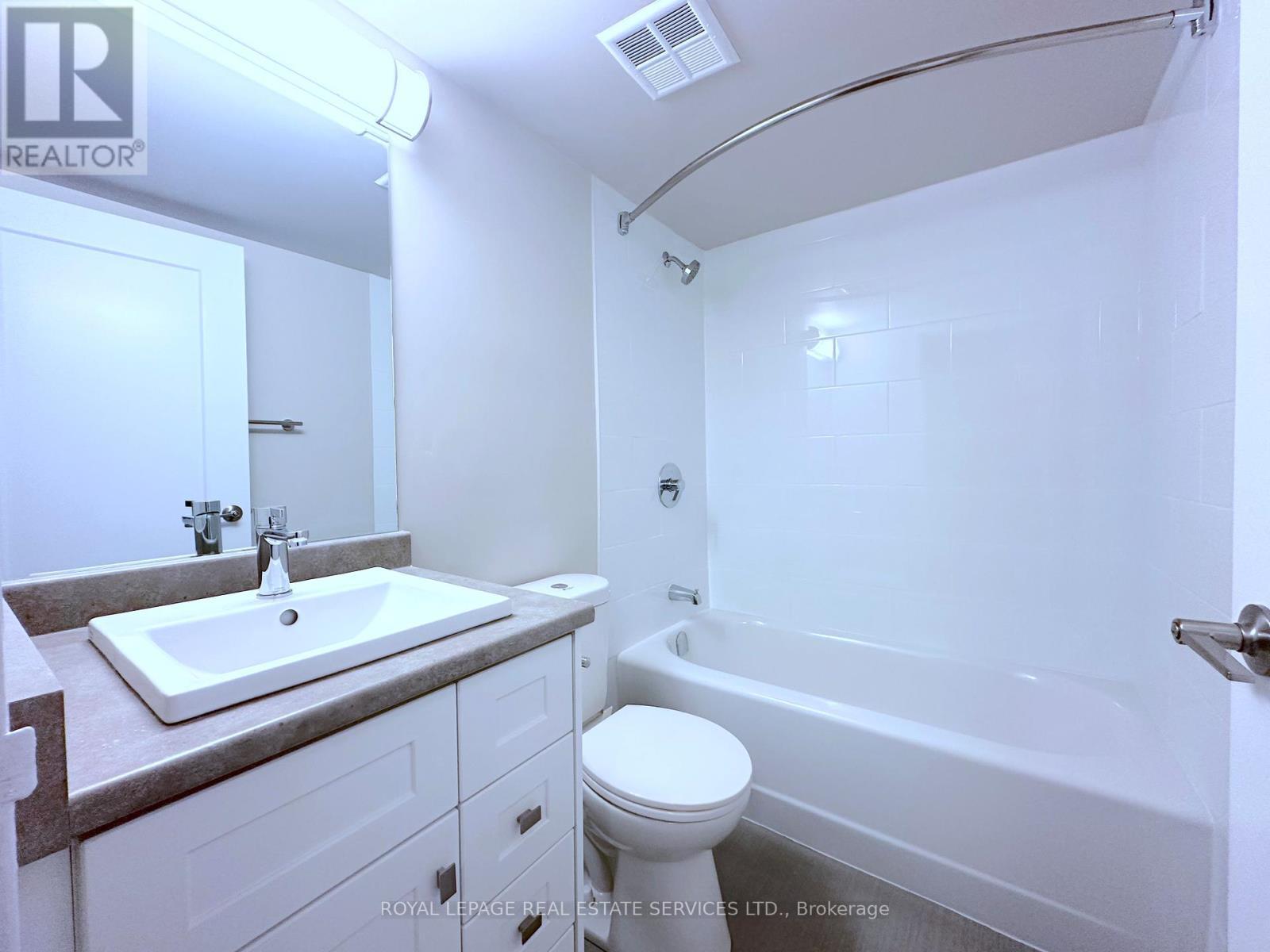 












103 - 190 CLARK BOULEVARD

,
Brampton,




Ontario
L6T4A8

