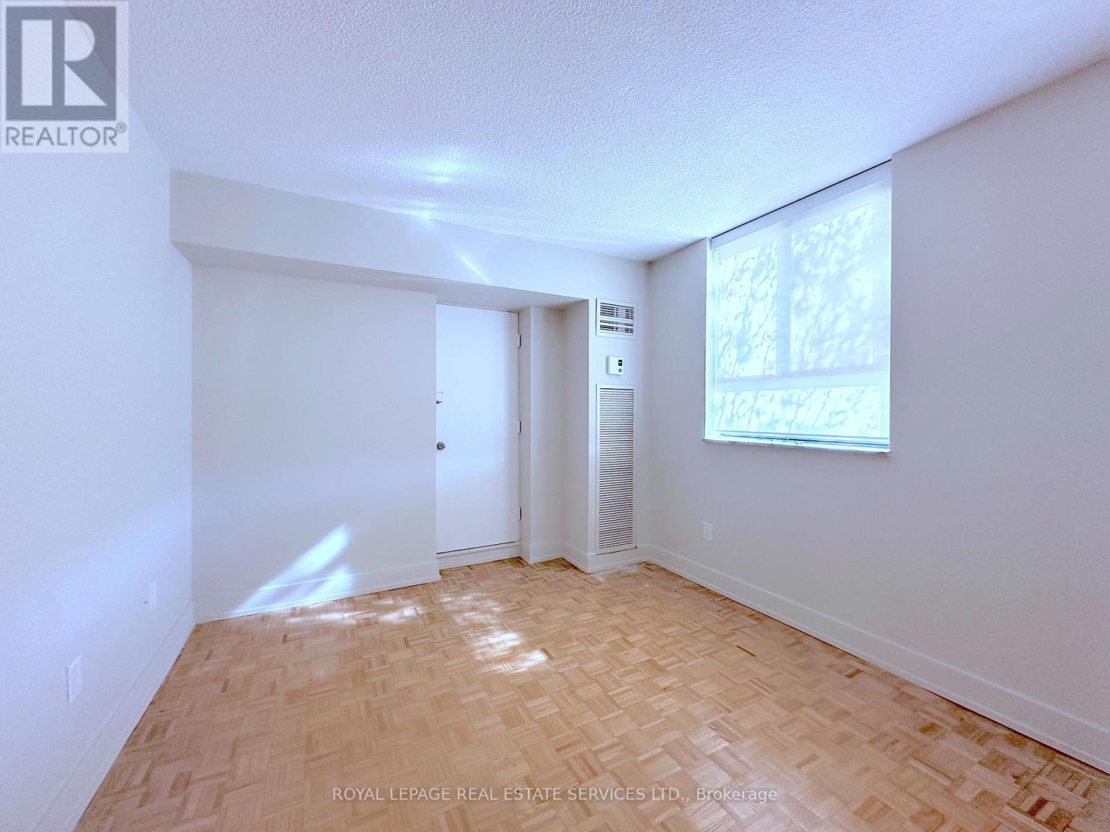 












103 - 190 CLARK BOULEVARD

,
Brampton,




Ontario
L6T4A8

