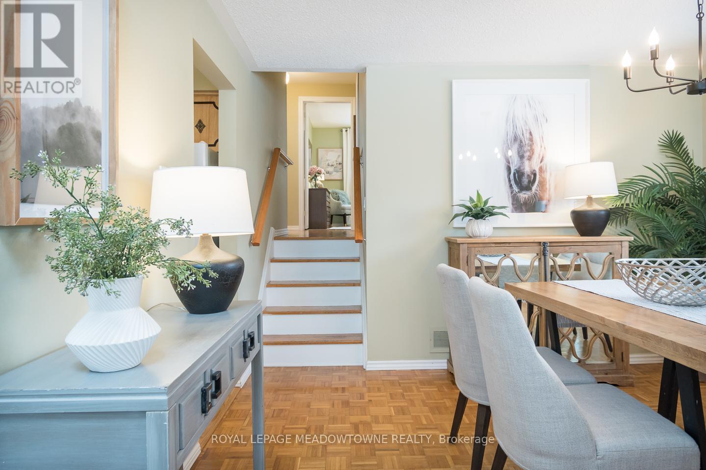 












65 LORNE SCOTS DRIVE

,
Milton,




Ontario
L9T2Z2

