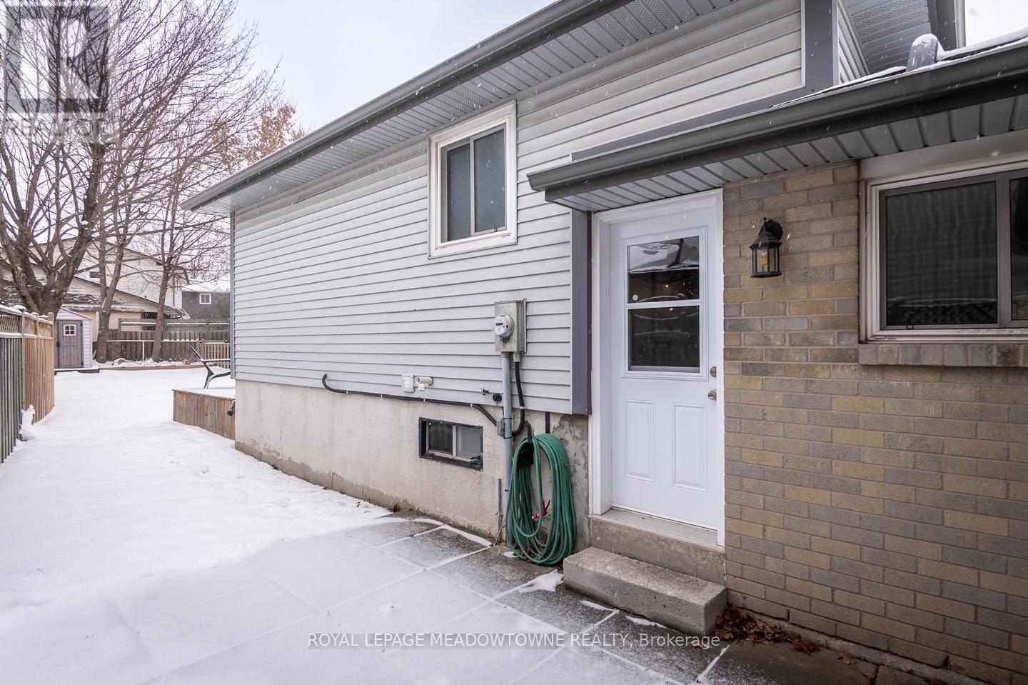 












65 LORNE SCOTS DRIVE

,
Milton,




Ontario
L9T2Z2

