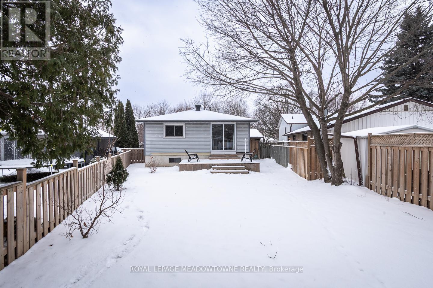 












65 LORNE SCOTS DRIVE

,
Milton,




Ontario
L9T2Z2

