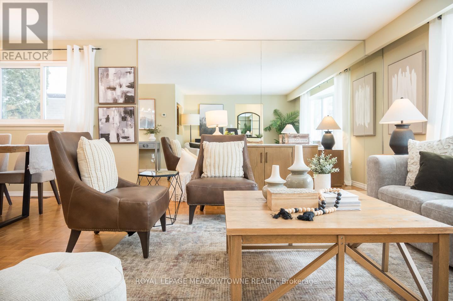 












65 LORNE SCOTS DRIVE

,
Milton,




Ontario
L9T2Z2

