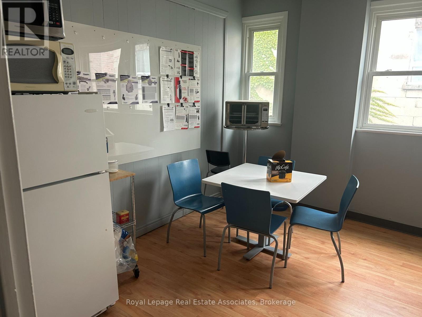 












2 - 153 PERTH STREET

,
Halton Hills,




Ontario
L7J1C9

