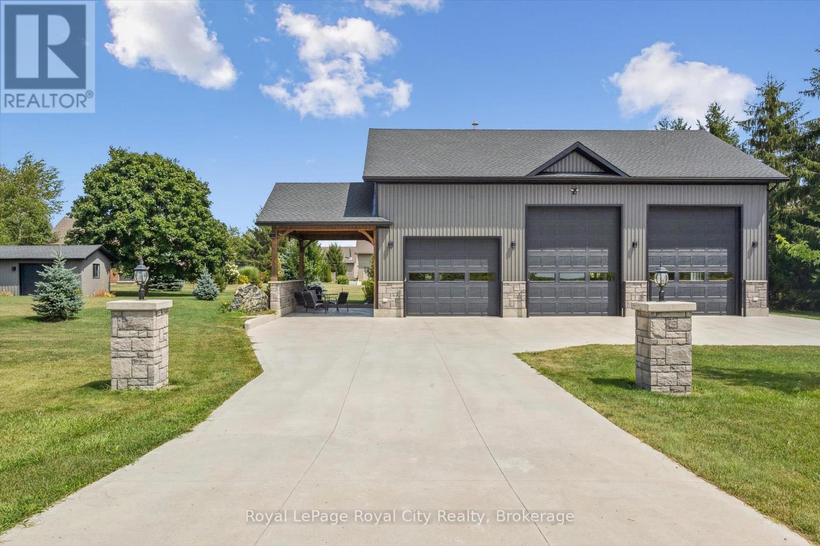 












100 HARRIS CRESCENT

,
Southgate,




Ontario
N0G2L0

