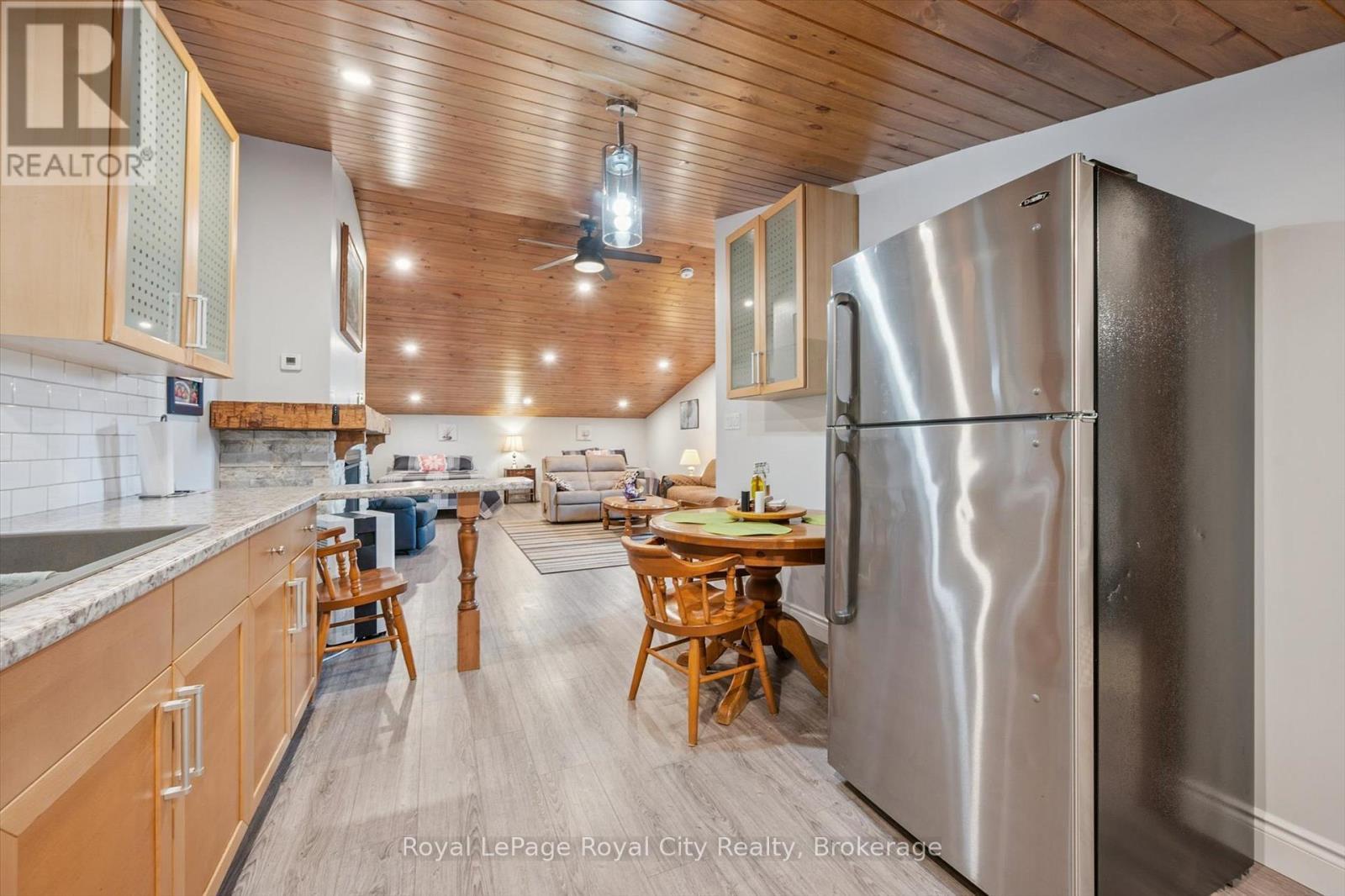 












100 HARRIS CRESCENT

,
Southgate,




Ontario
N0G2L0

