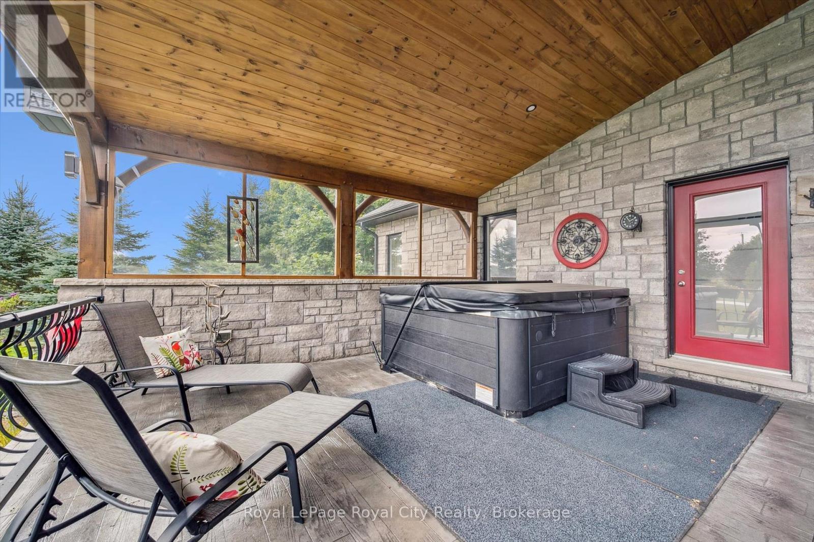 












100 HARRIS CRESCENT

,
Southgate,




Ontario
N0G2L0

