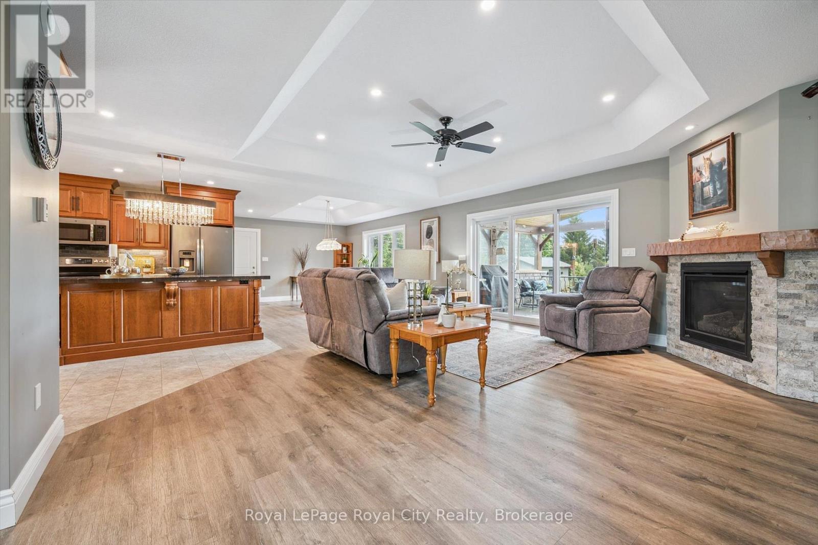 












100 HARRIS CRESCENT

,
Southgate,




Ontario
N0G2L0

