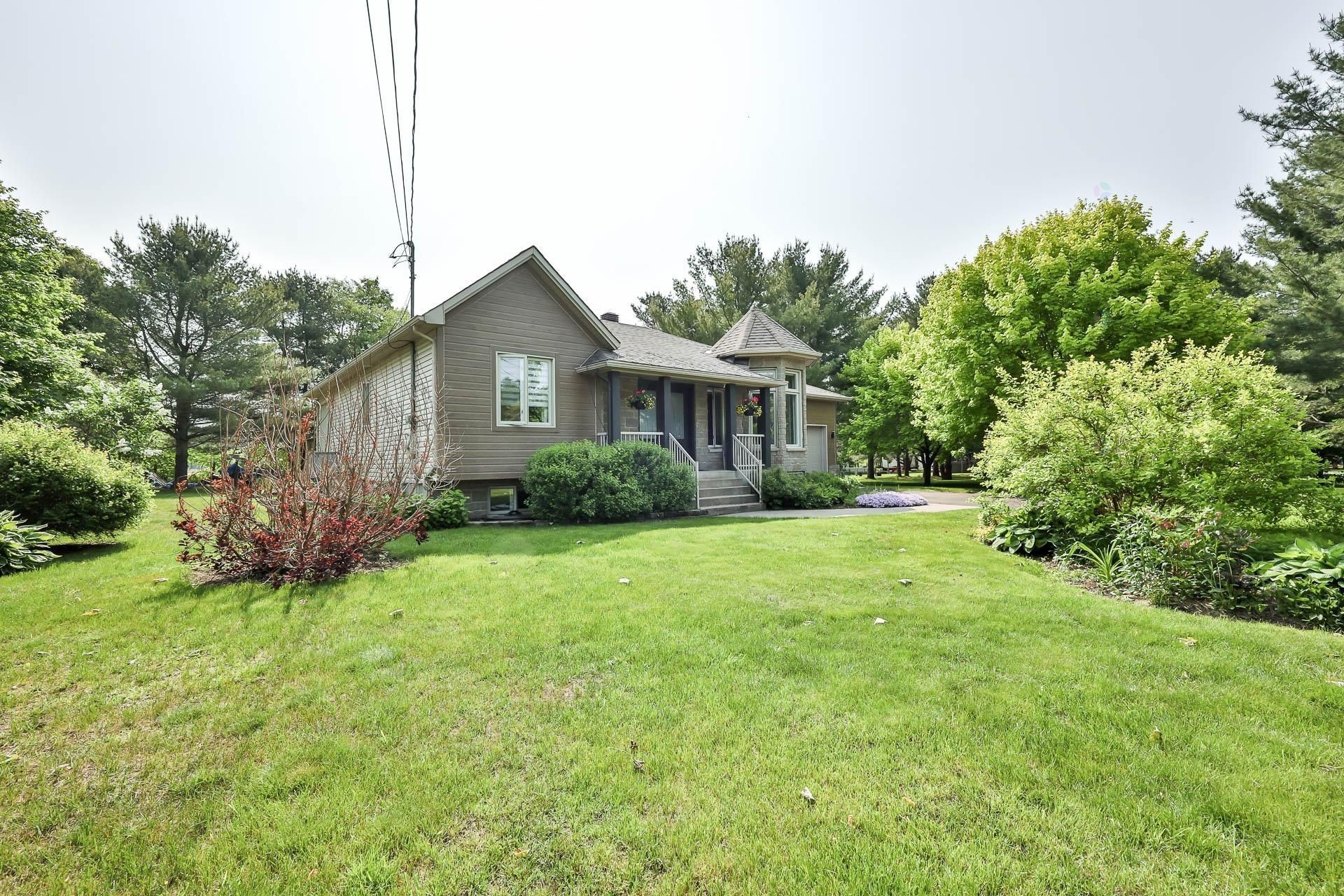 









38


Ch. du Vol-à-Voile

,
L'Ange-Gardien,




QC
J8L4M8


