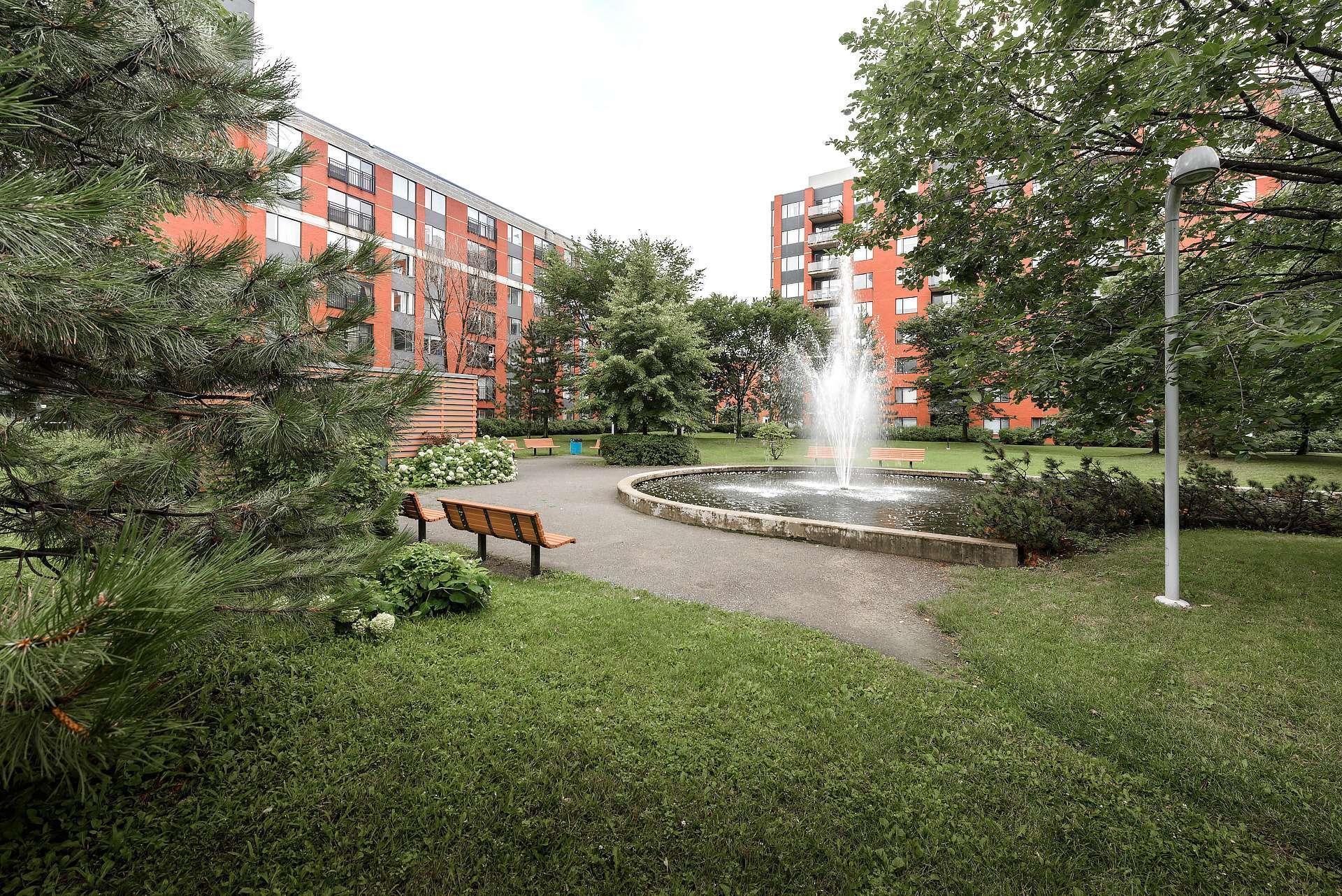 









1225


Rue Notre-Dame O.

, 622,
Montréal (Ville-Marie),




QC
H3C6S3

