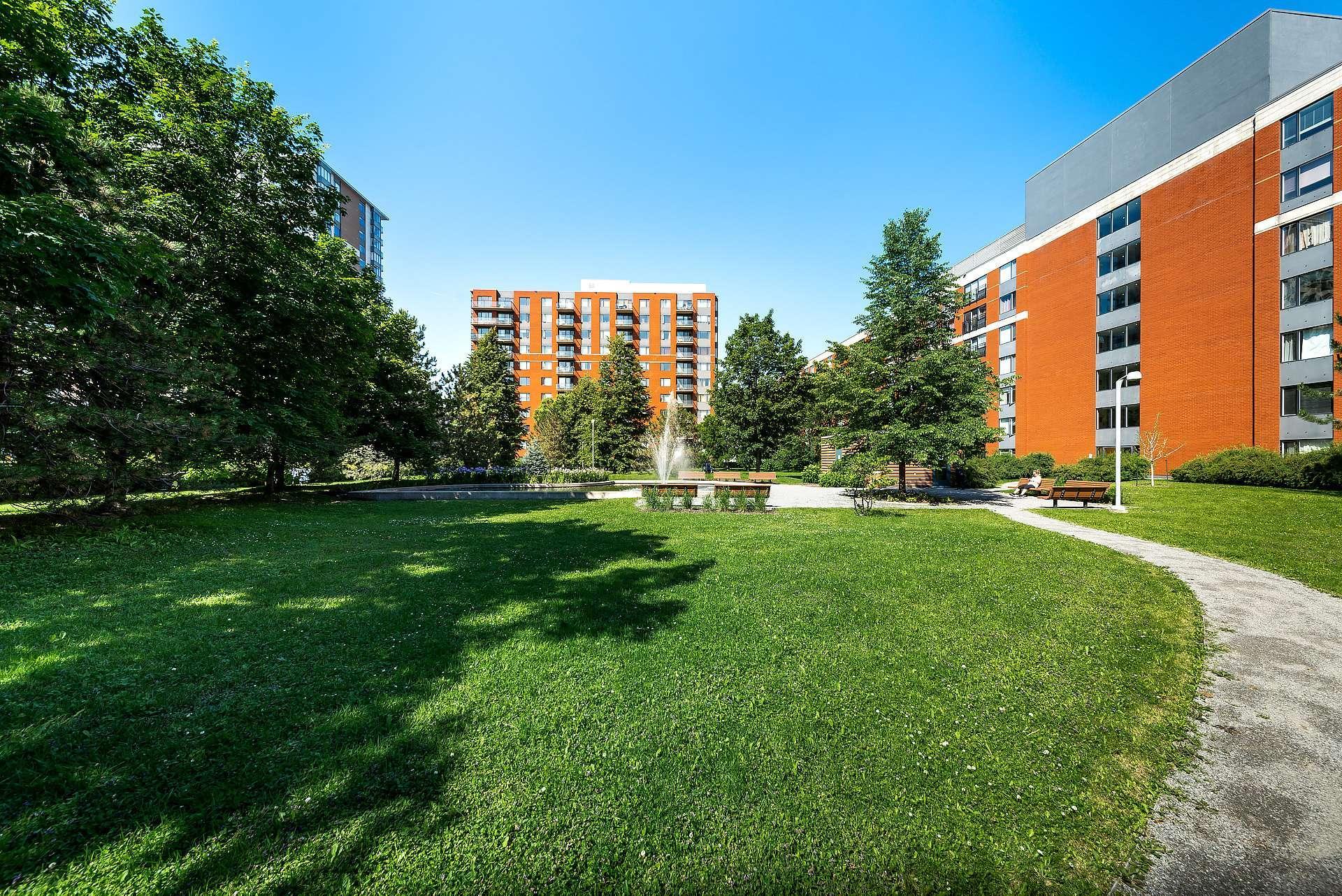 









1225


Rue Notre-Dame O.

, 622,
Montréal (Ville-Marie),




QC
H3C6S3

