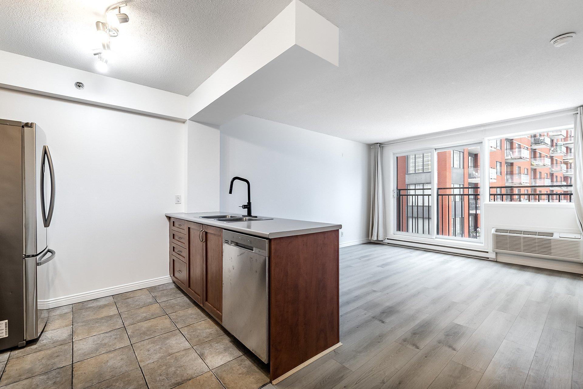 









1225


Rue Notre-Dame O.

, 622,
Montréal (Ville-Marie),




QC
H3C6S3

