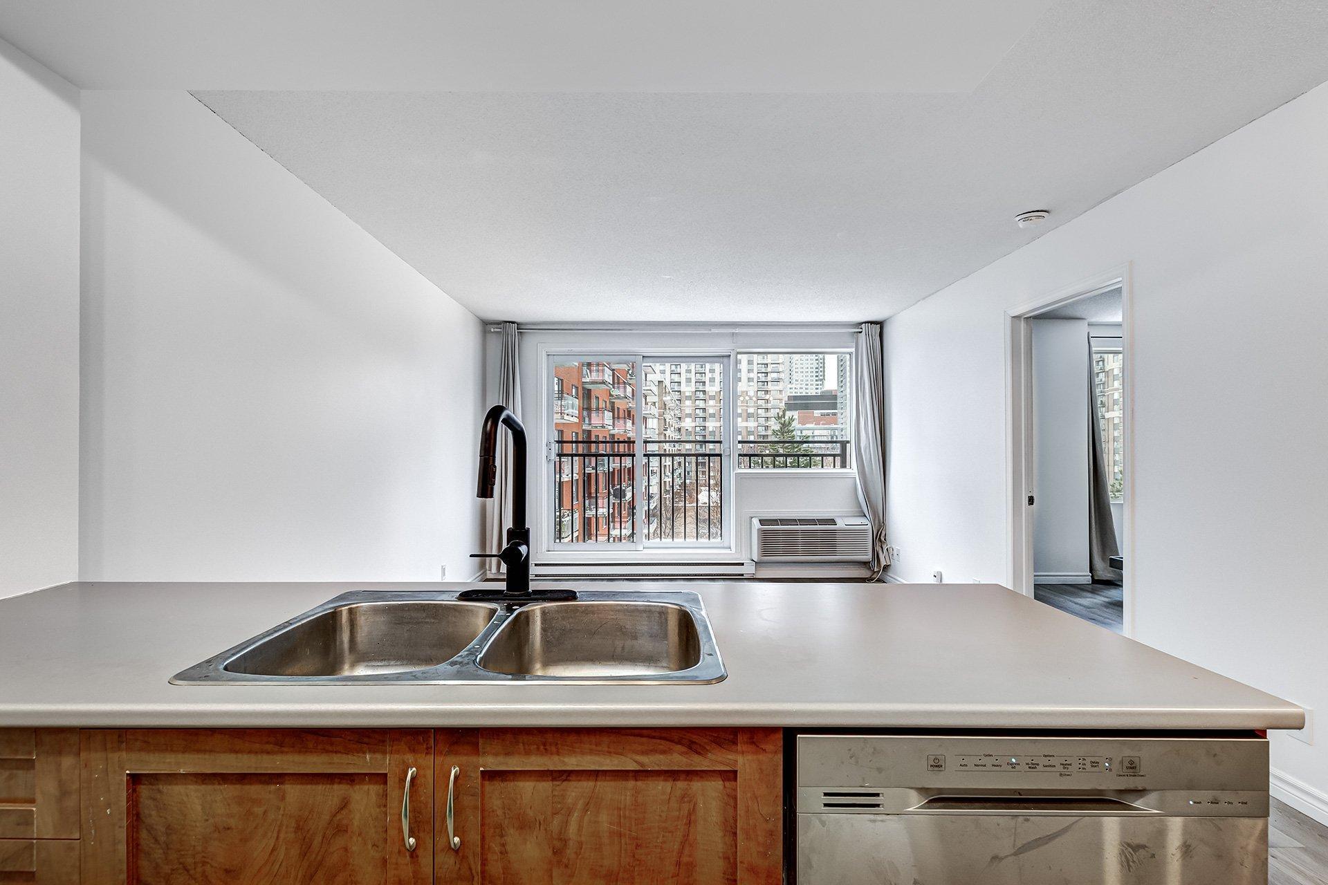 









1225


Rue Notre-Dame O.

, 622,
Montréal (Ville-Marie),




QC
H3C6S3

