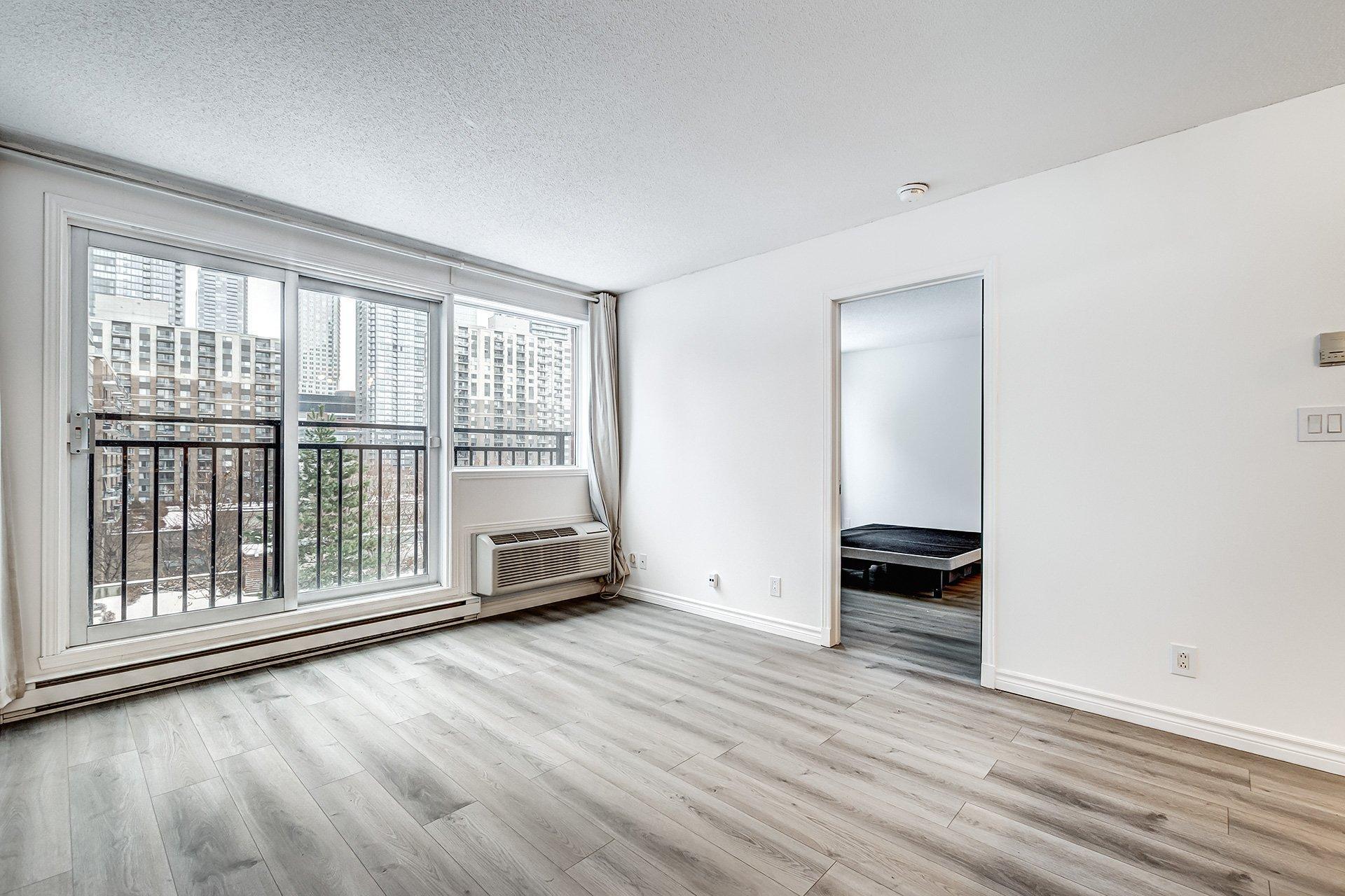 









1225


Rue Notre-Dame O.

, 622,
Montréal (Ville-Marie),




QC
H3C6S3

