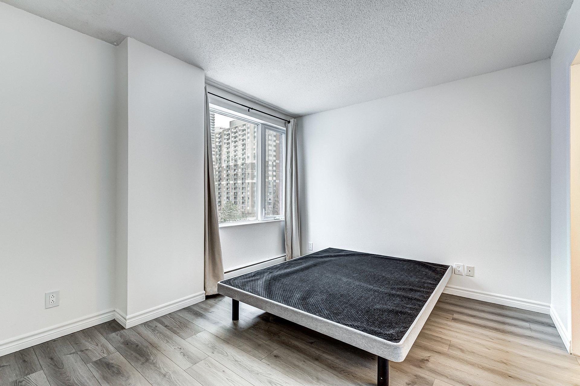 









1225


Rue Notre-Dame O.

, 622,
Montréal (Ville-Marie),




QC
H3C6S3

